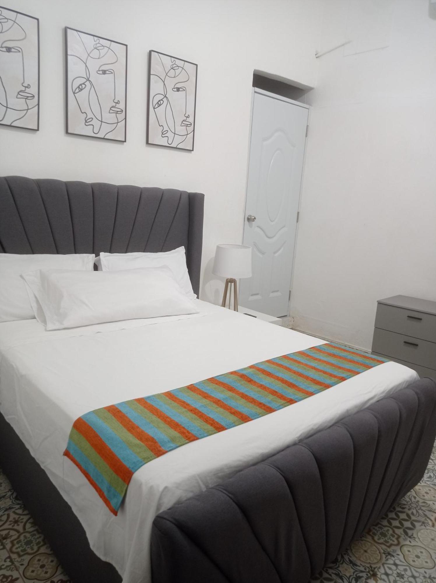 Hostal Mi Rincon Santo Domingo Exterior photo
