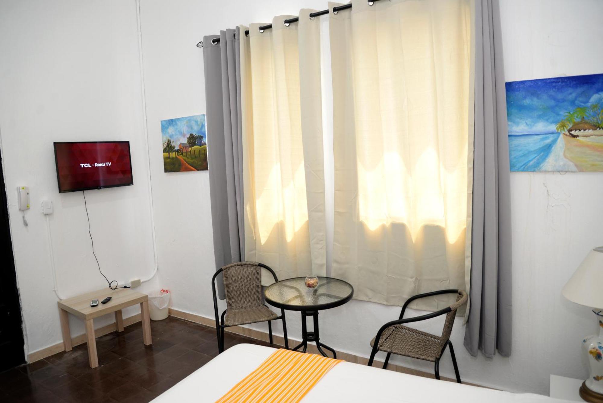 Hostal Mi Rincon Santo Domingo Exterior photo